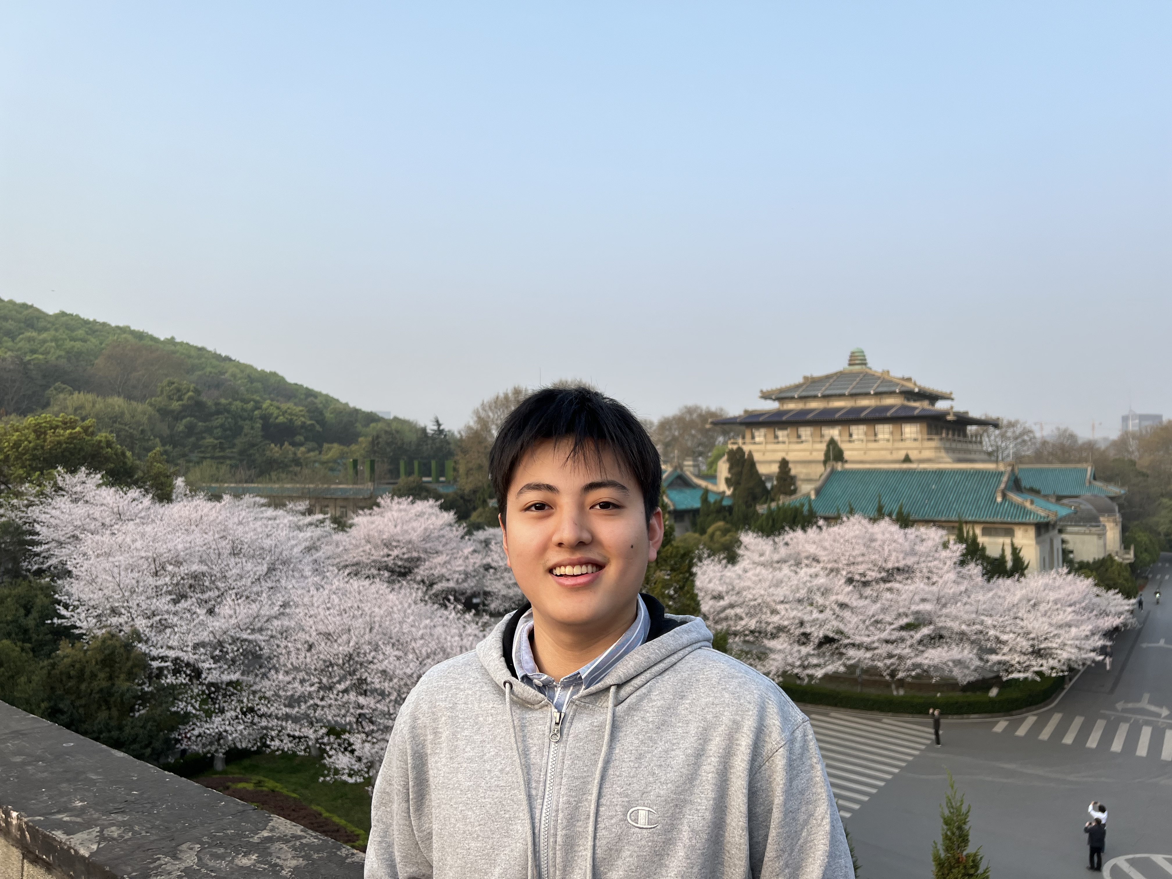 Longxiang WANG (王隆祥)